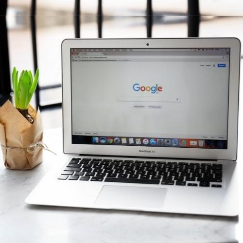 Medizinische Infos in der Google Suche sind oft irreführend