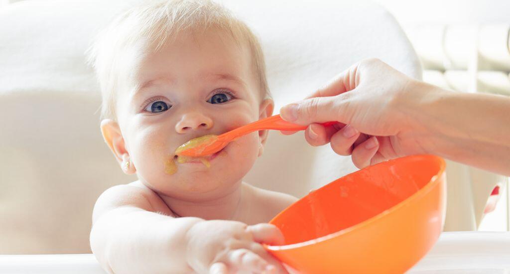 Beikost Start: hartnäckige Beikost-Mythen im Faktencheck